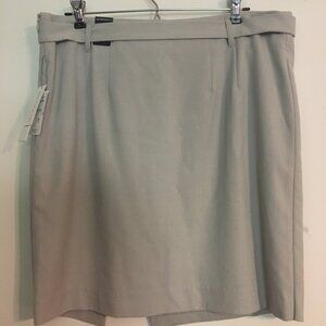 Amanda and Chelsea Skirt w/ Belt Size